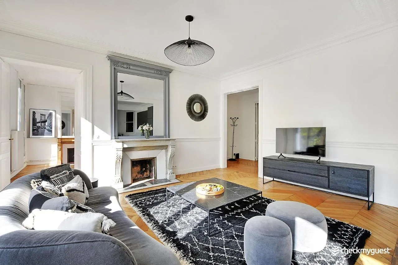 Cmg Beaumarchais / Place De La Bastille Apartment Paris France